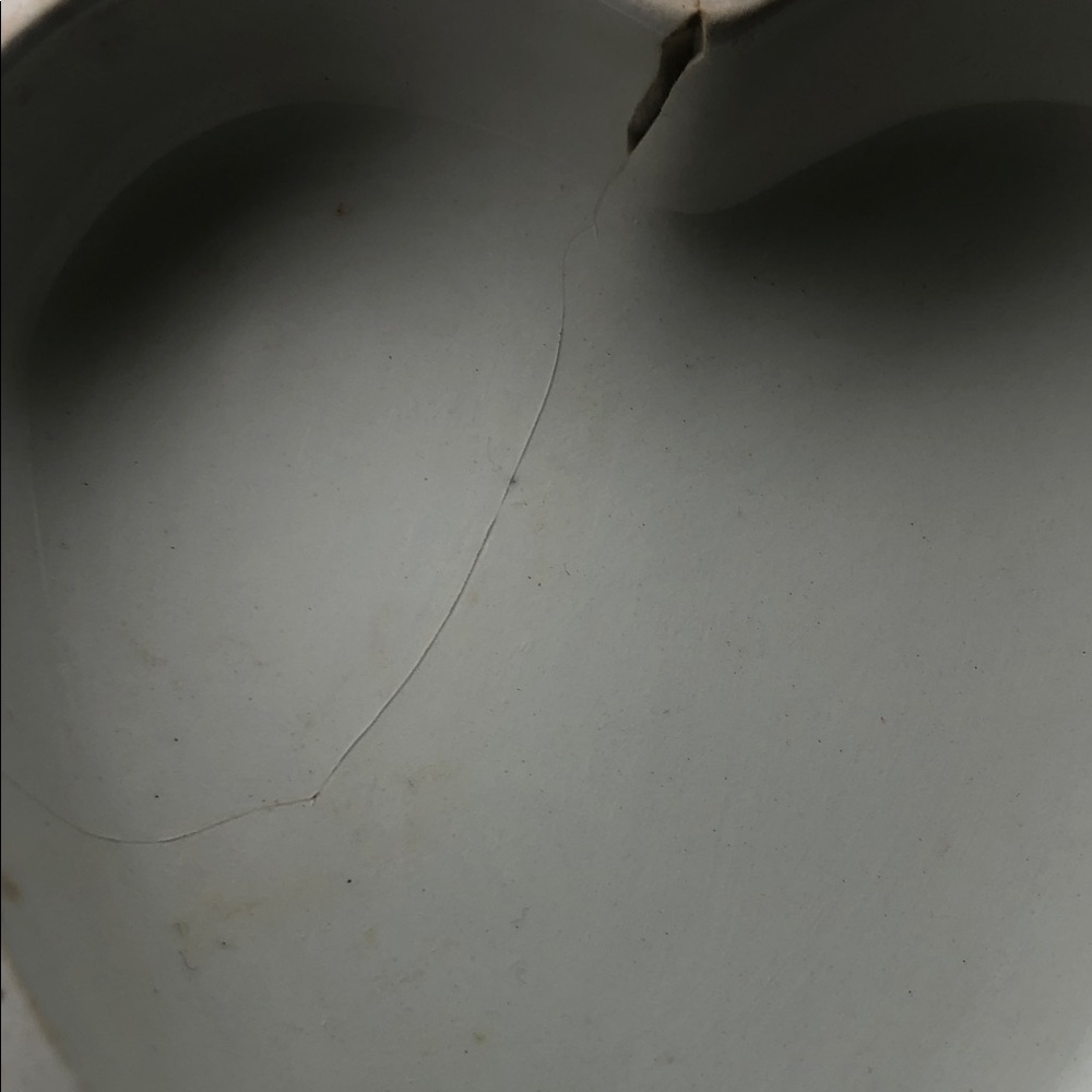 Wedgewood porcelain bunny box - Picture 3 of 9